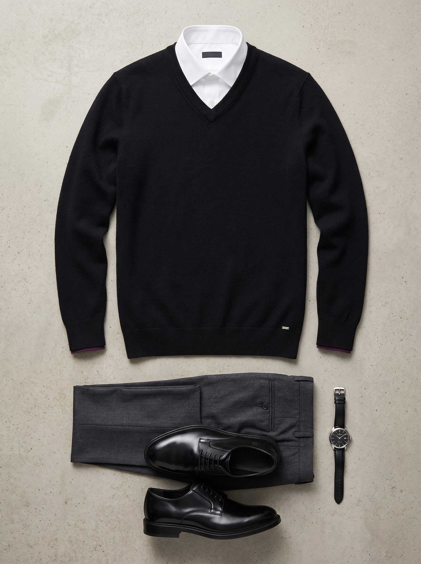 Men's V-Neck Cashmere Sweater — Black