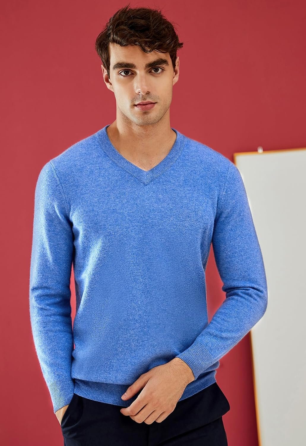 Men's V-Neck Cashmere Sweater — Blue