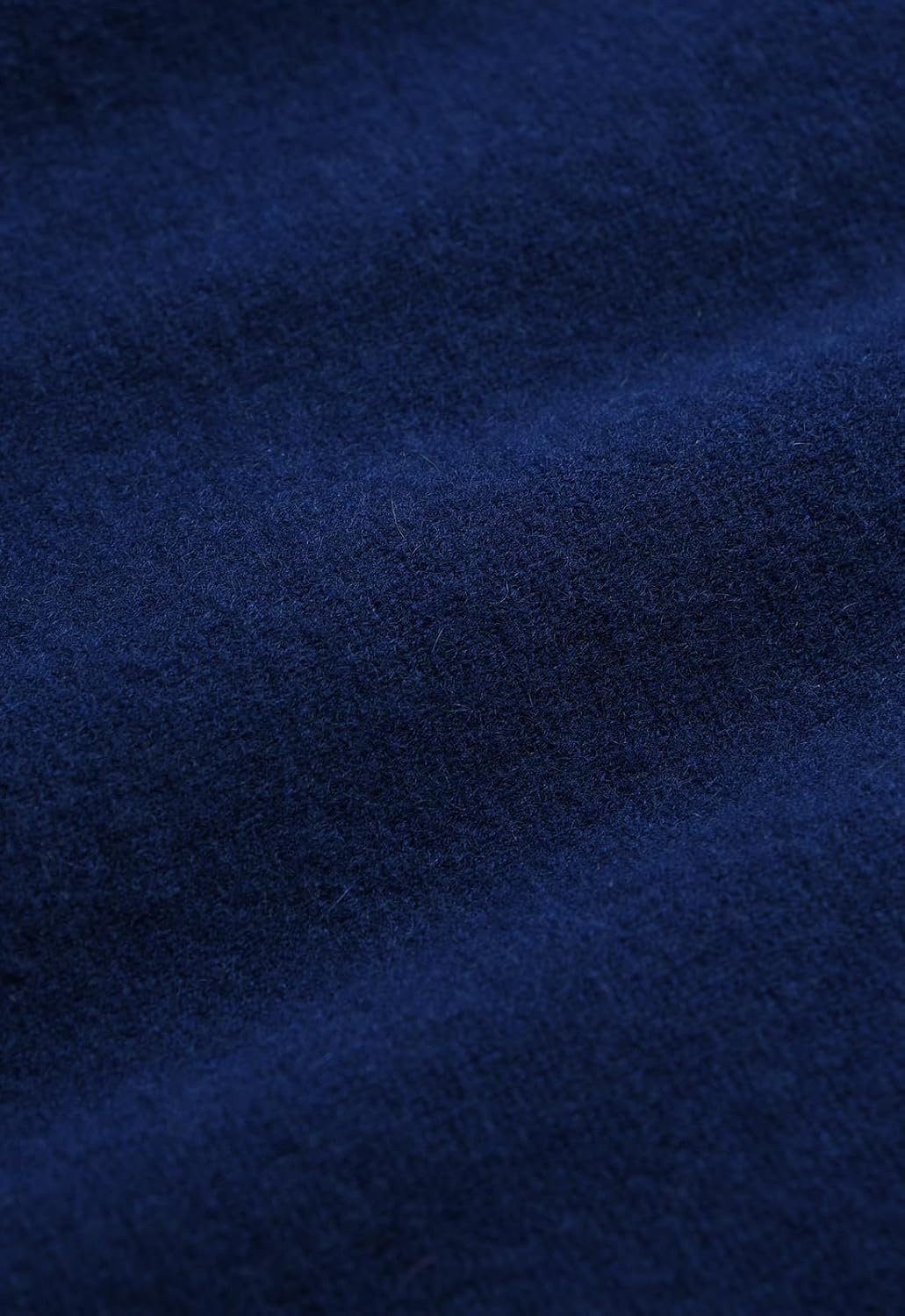 Men's V-Neck Cashmere Sweater — Dark Blue