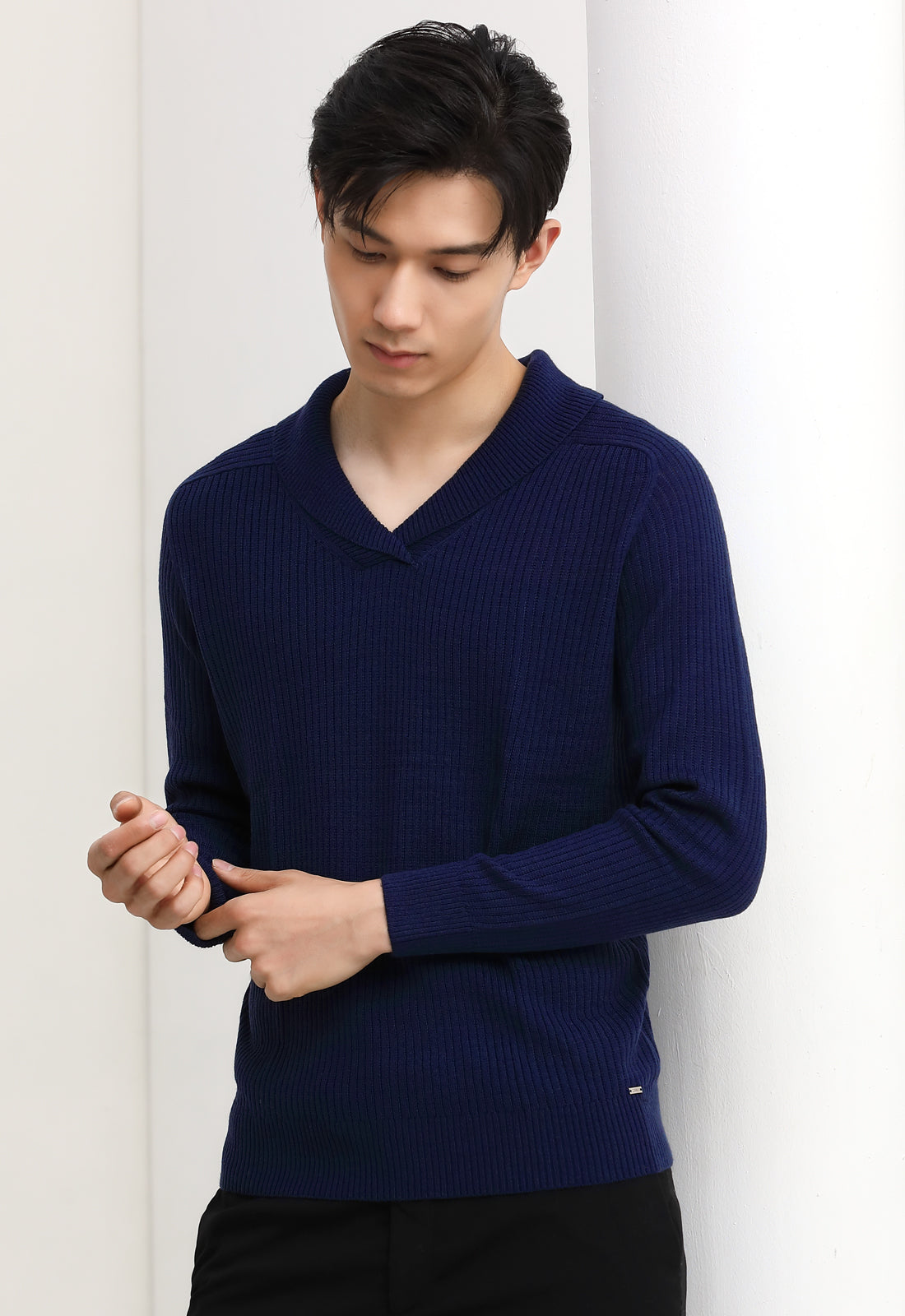 Shawl Collar Cable Knit Pullover — Dark blue