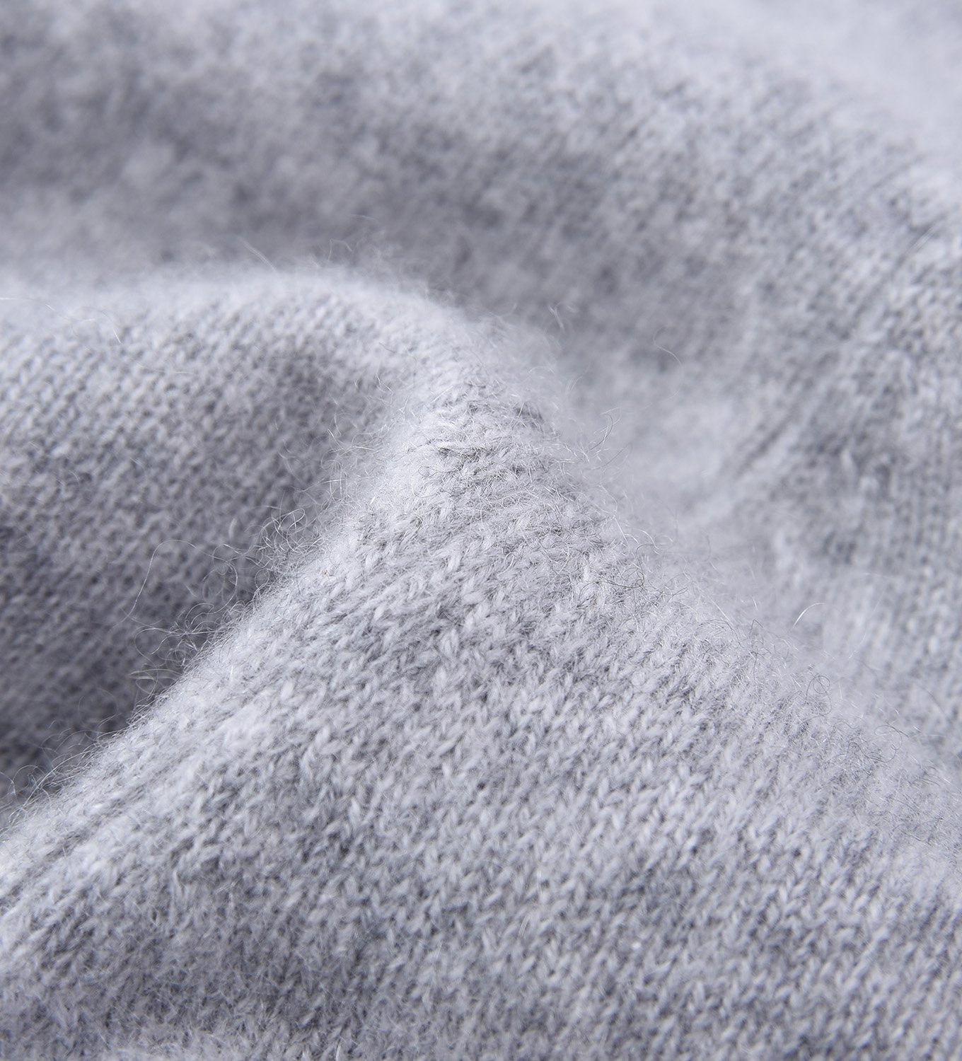 Classic Turtleneck Cashmere Sweater — Grey