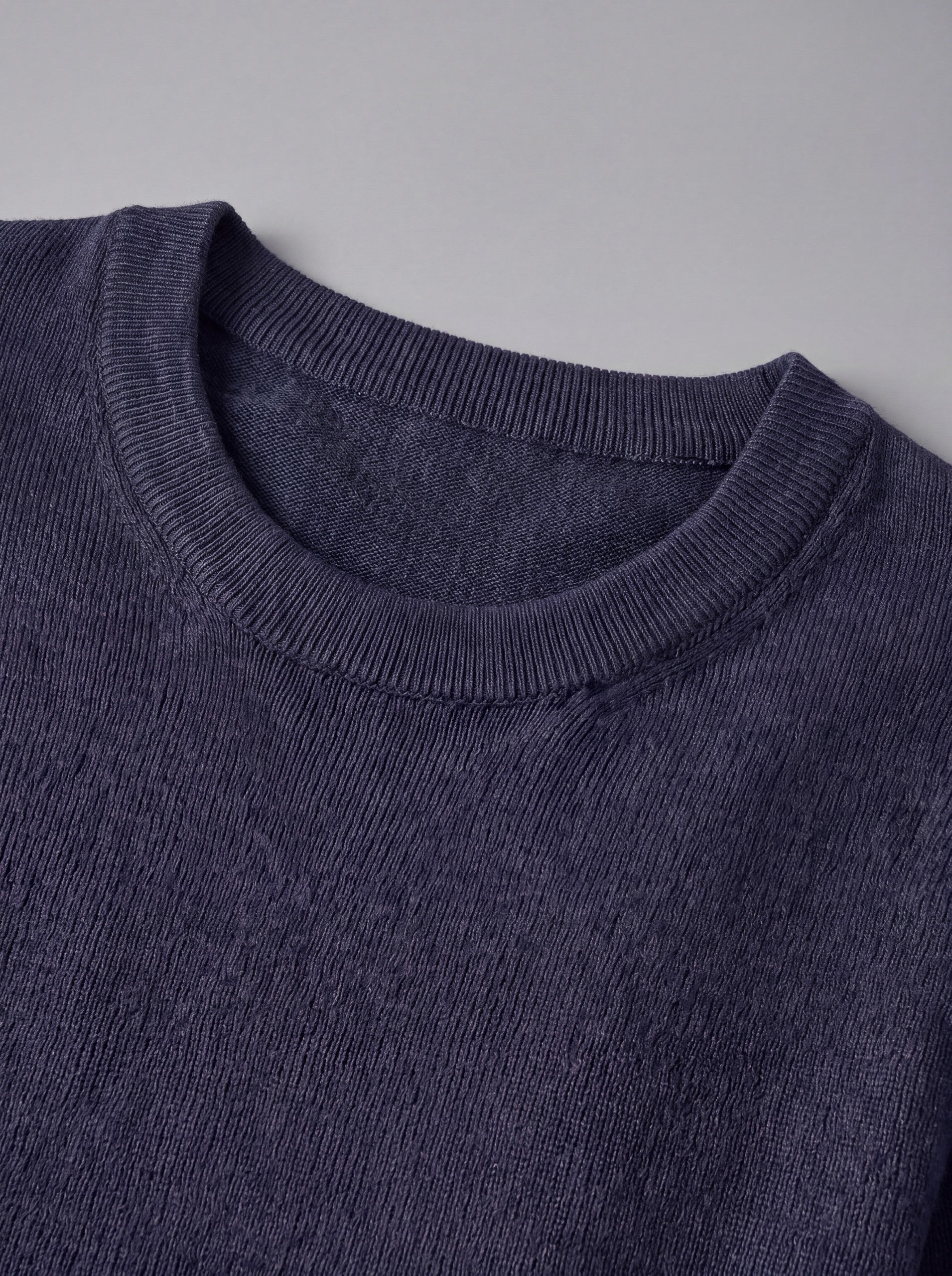 Solid Crew Neck Sweater — Dark Blue