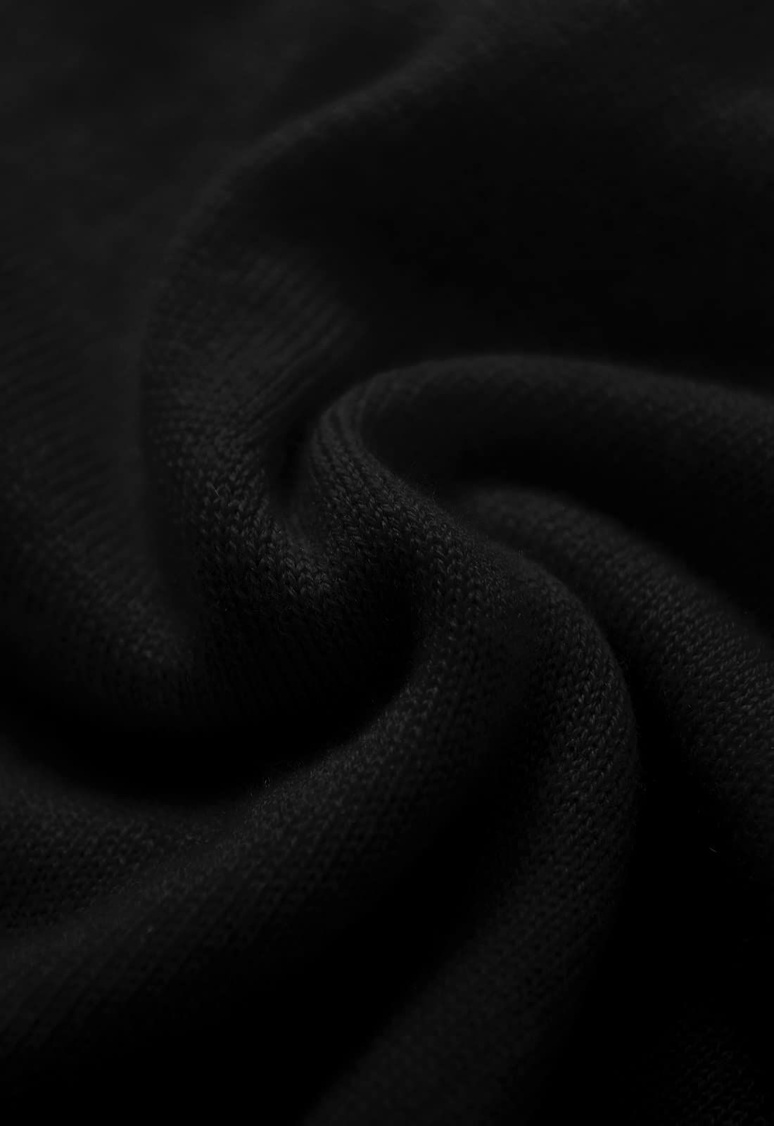 Heavy Gauge Turtleneck Wool Sweater — Black
