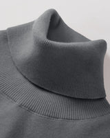 Heavy Gauge Turtleneck Wool Sweater — Grey