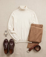 Heavy Gauge Turtleneck Wool Sweater — White
