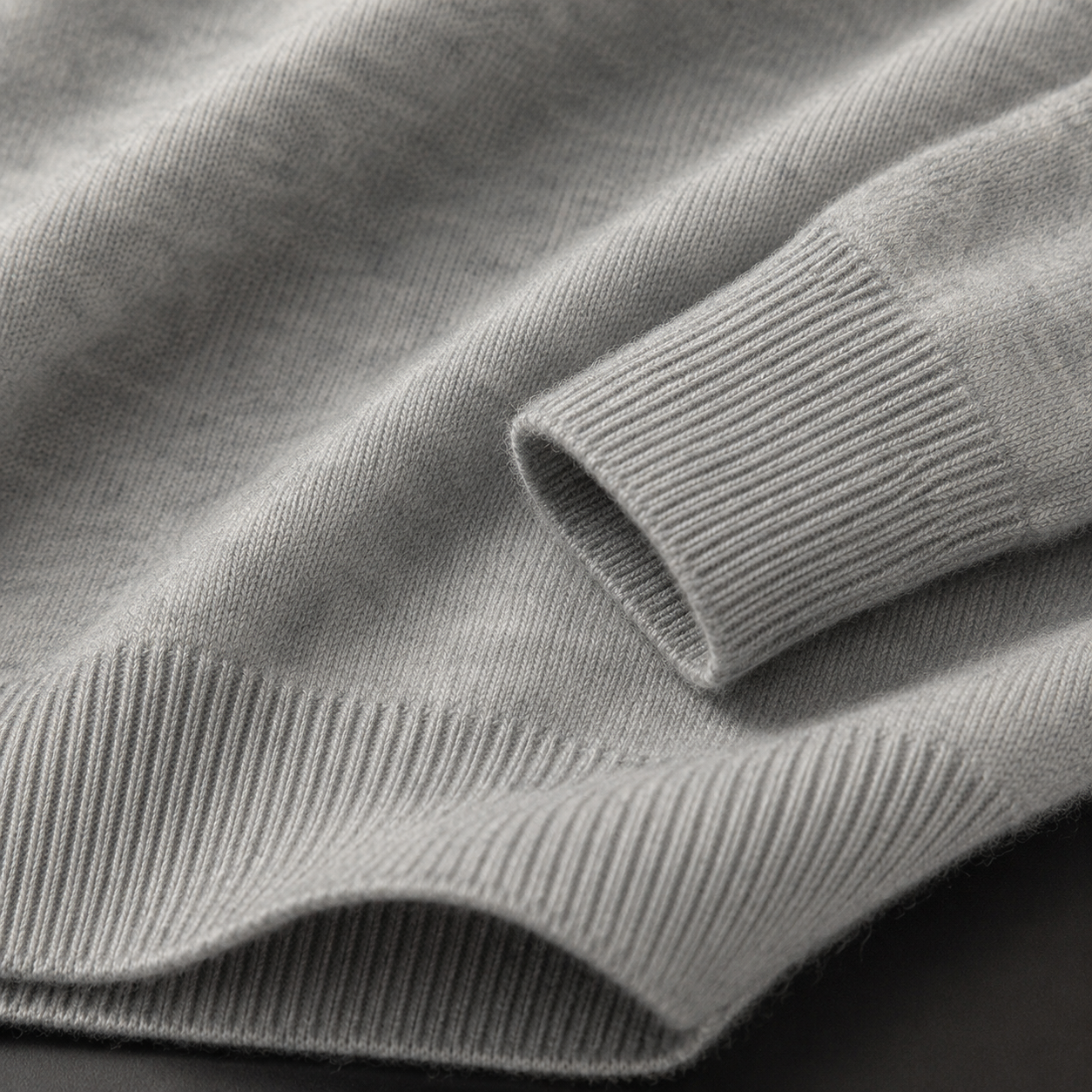 Charcoal Crew Neck Cashmere Sweater — Light grey