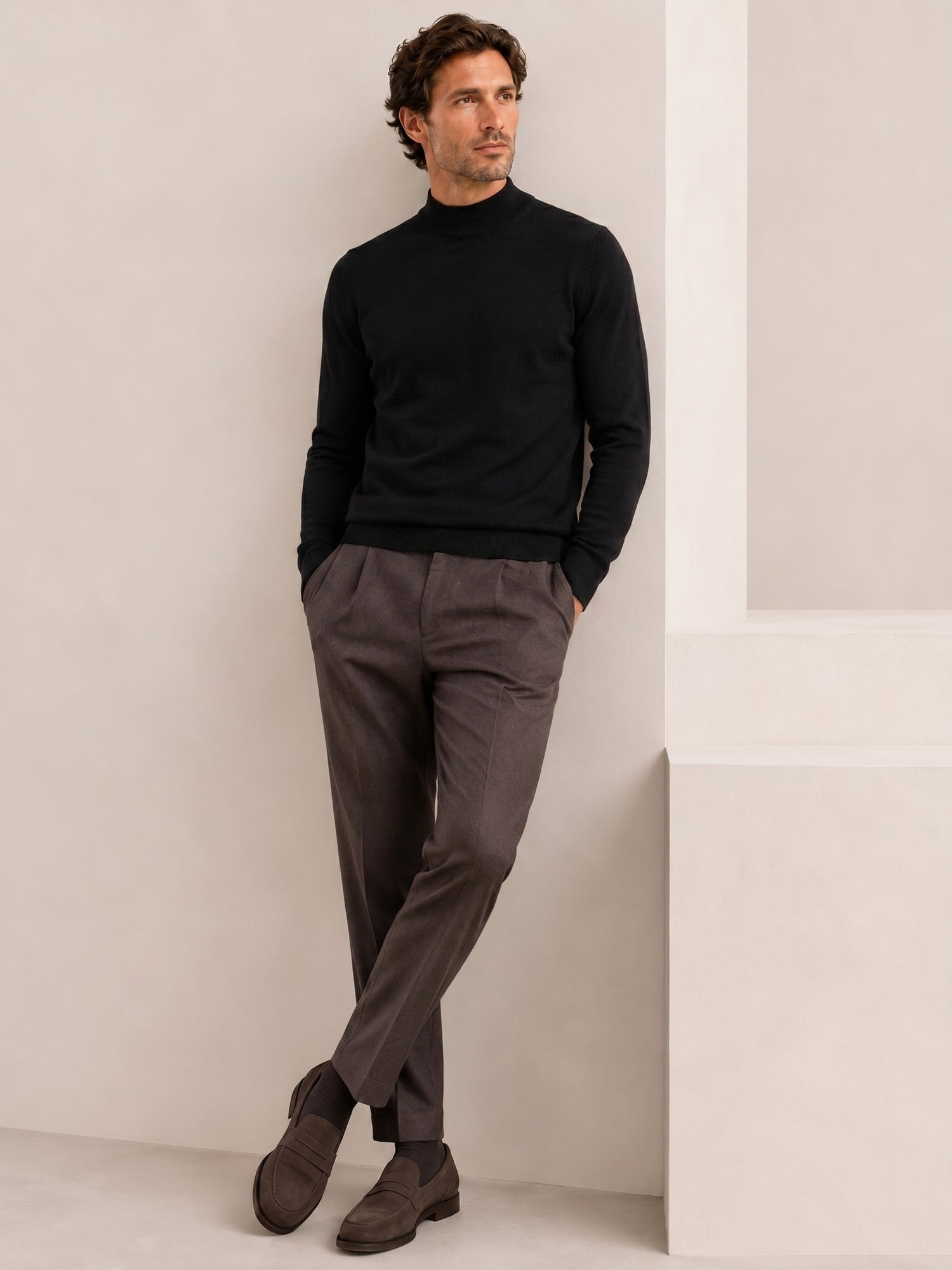 Mock Neck Cashmere Pullover Sweater — Black