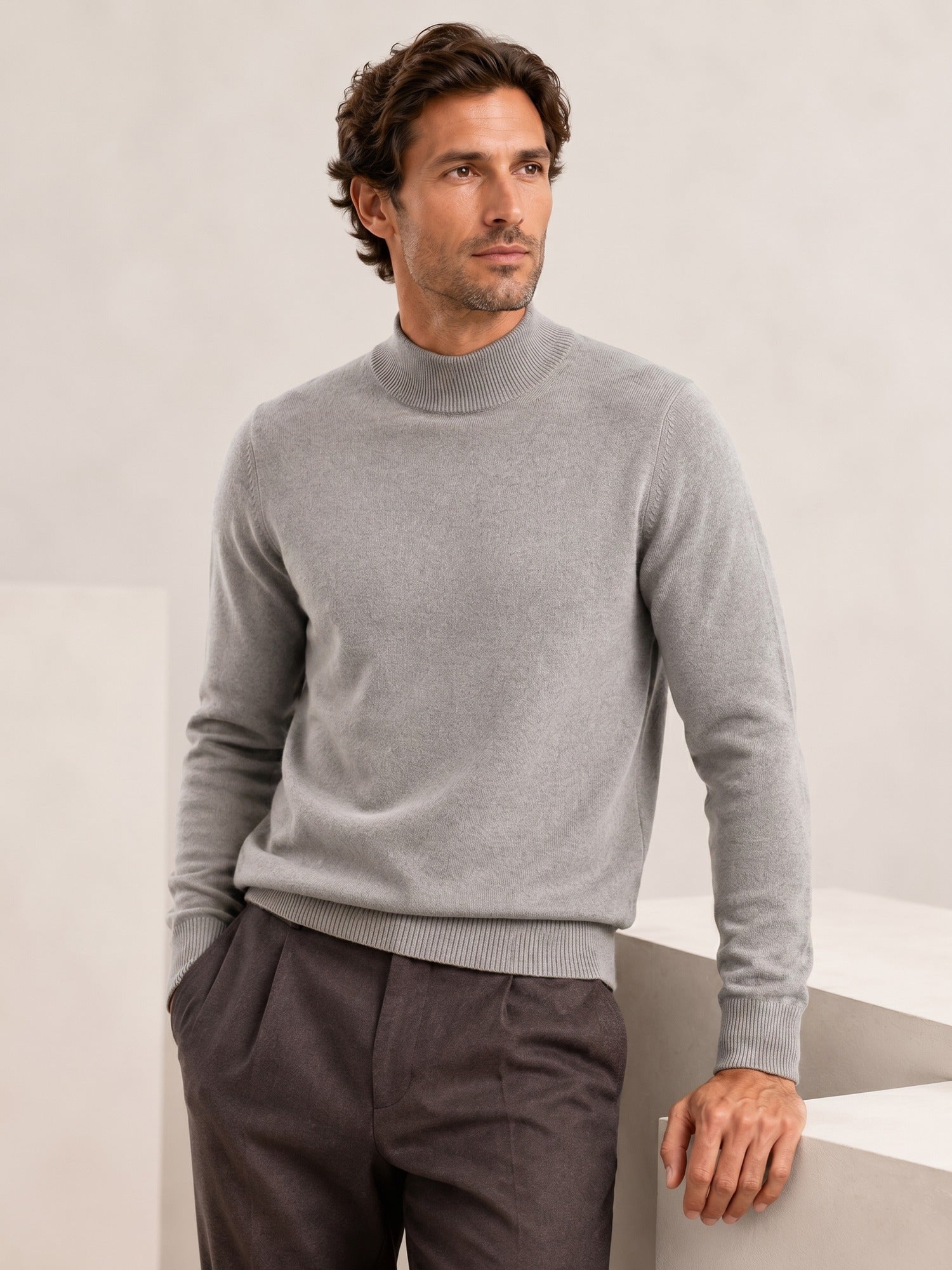 Mock Neck Cashmere Pullover Sweater — Light grey