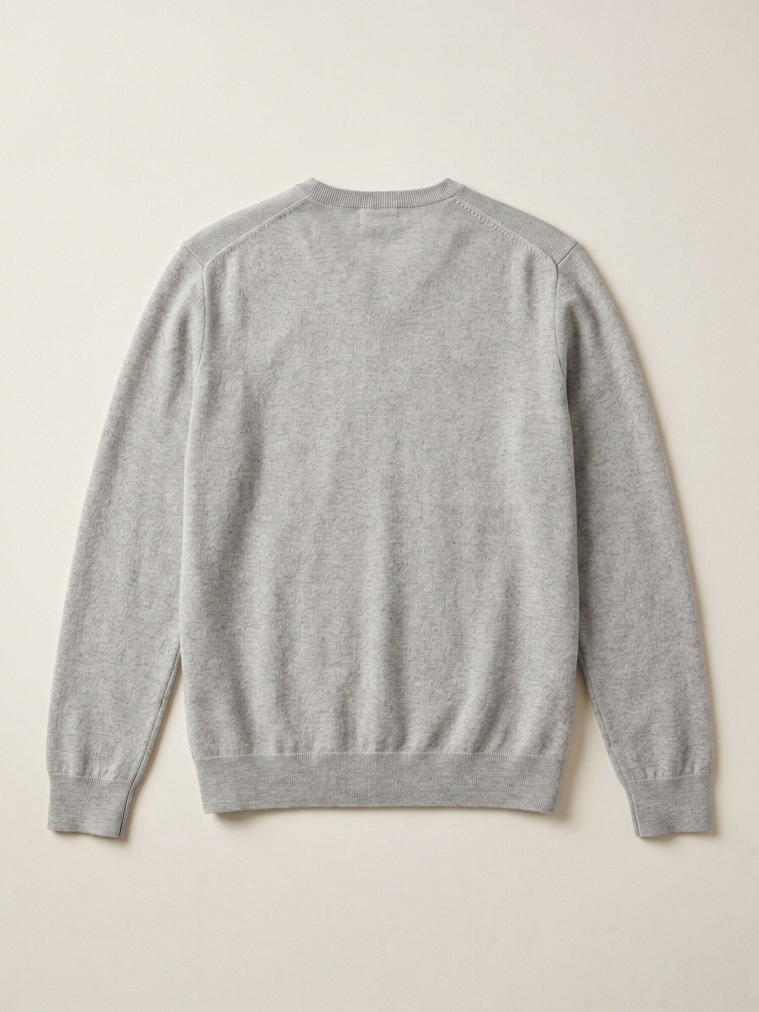 Solid V-Neck Cashmere Pullover Sweater — Light grey