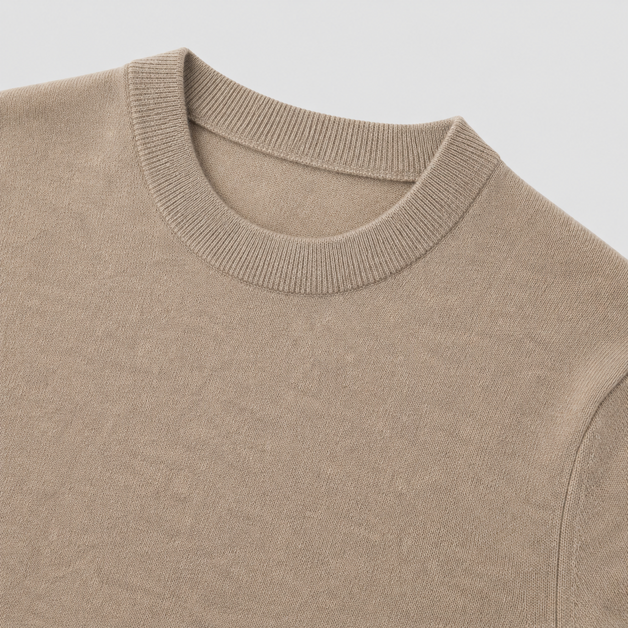 Essential Crew Neck Cashmere Sweater — Camel