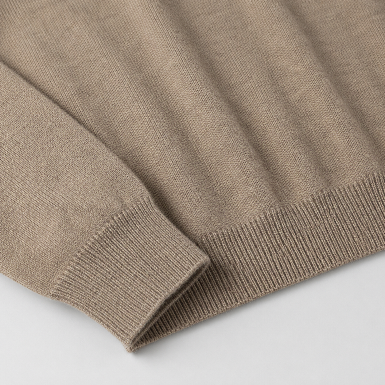 Essential Crew Neck Cashmere Sweater — Camel
