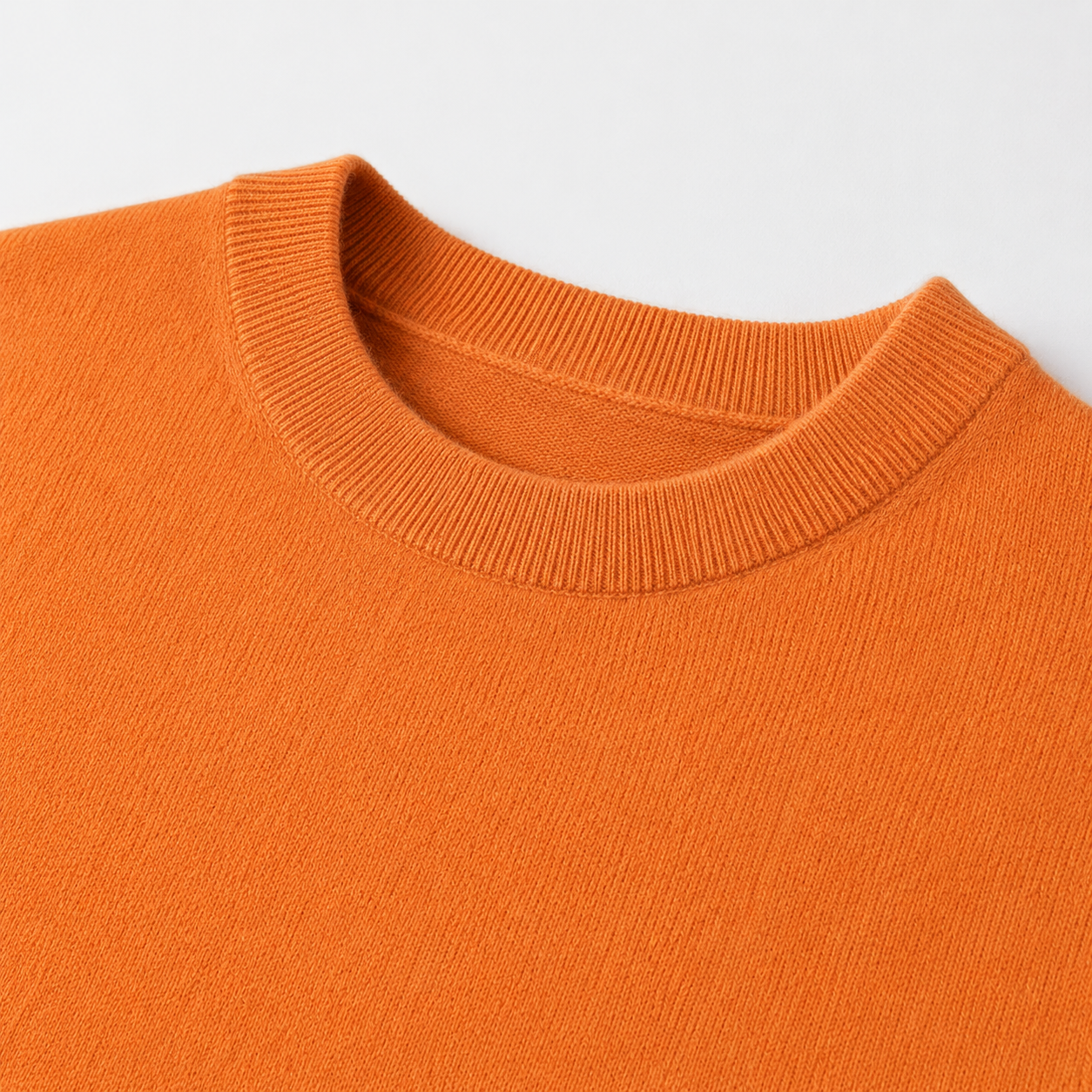 Essential Crew Neck Cashmere Sweater — Orange
