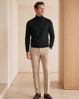 Lightweight Turtleneck Wool Sweater — Black