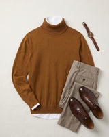 Lightweight Turtleneck Wool Sweater — Bronze