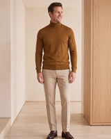 Lightweight Turtleneck Wool Sweater — Bronze