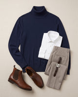 Lightweight Turtleneck Wool Sweater — Navy