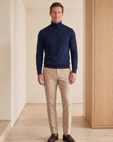 Lightweight Turtleneck Wool Sweater — Navy