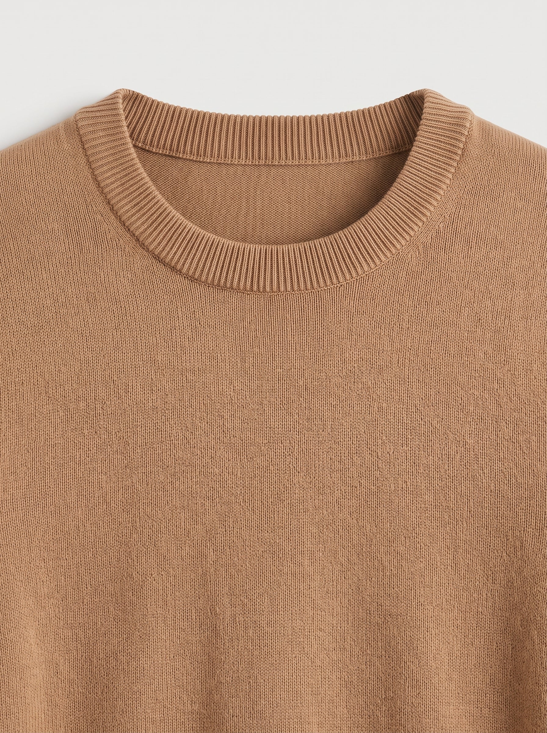 Lightweight Crew Neck Wool Sweater — Camel