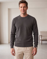 Classic Crew Neck Wool Sweater — Dark grey