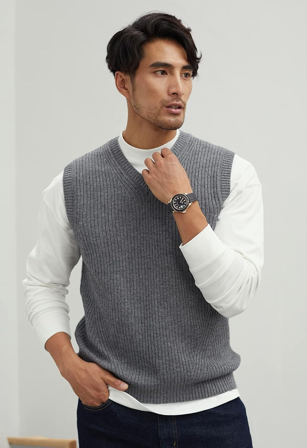 ZHILIFS men's sleeveless V-neck ribbed sweater vest in Grey