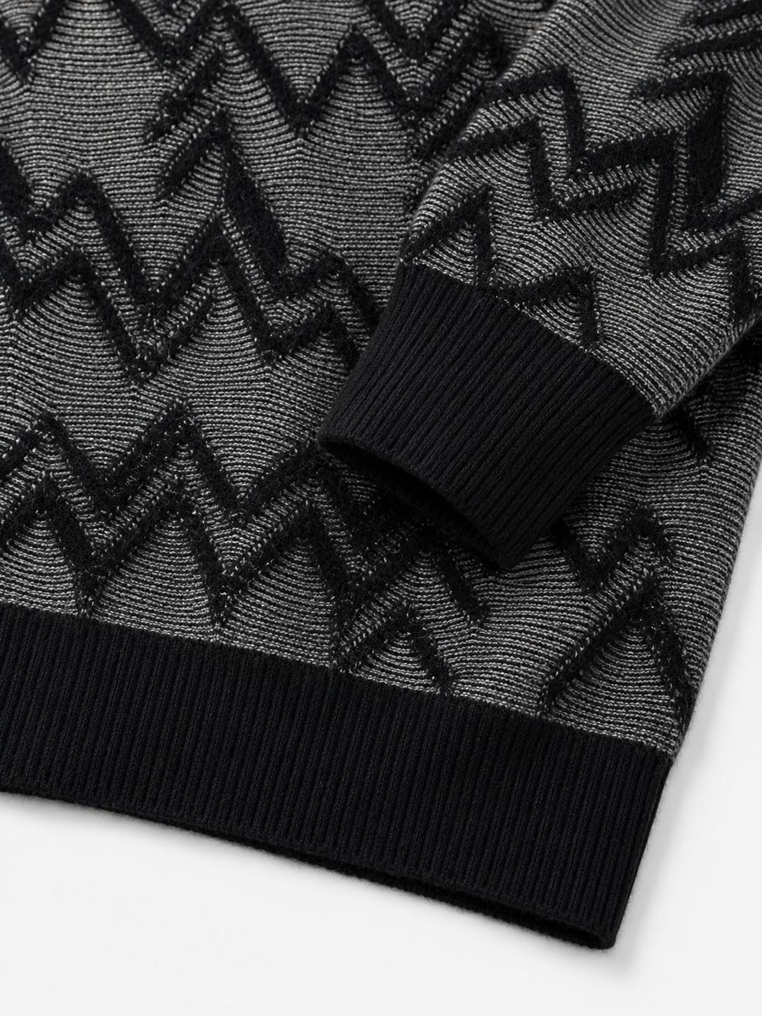 Diamond Knit Crew Neck Sweater — Black