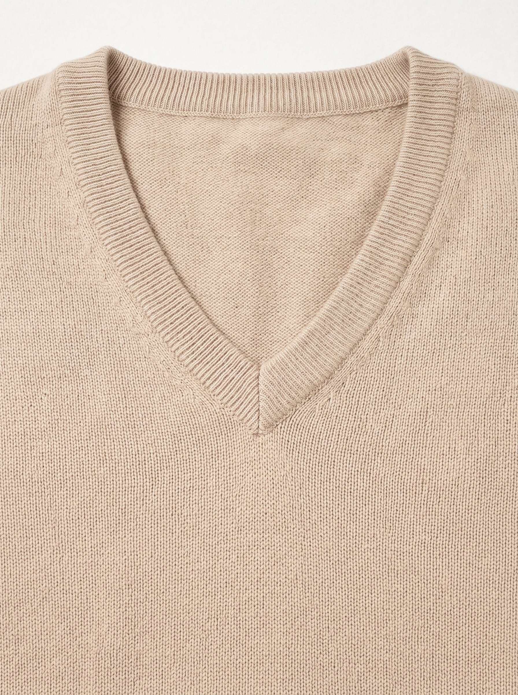 Men's V-Neck Cashmere Sweater — Beige