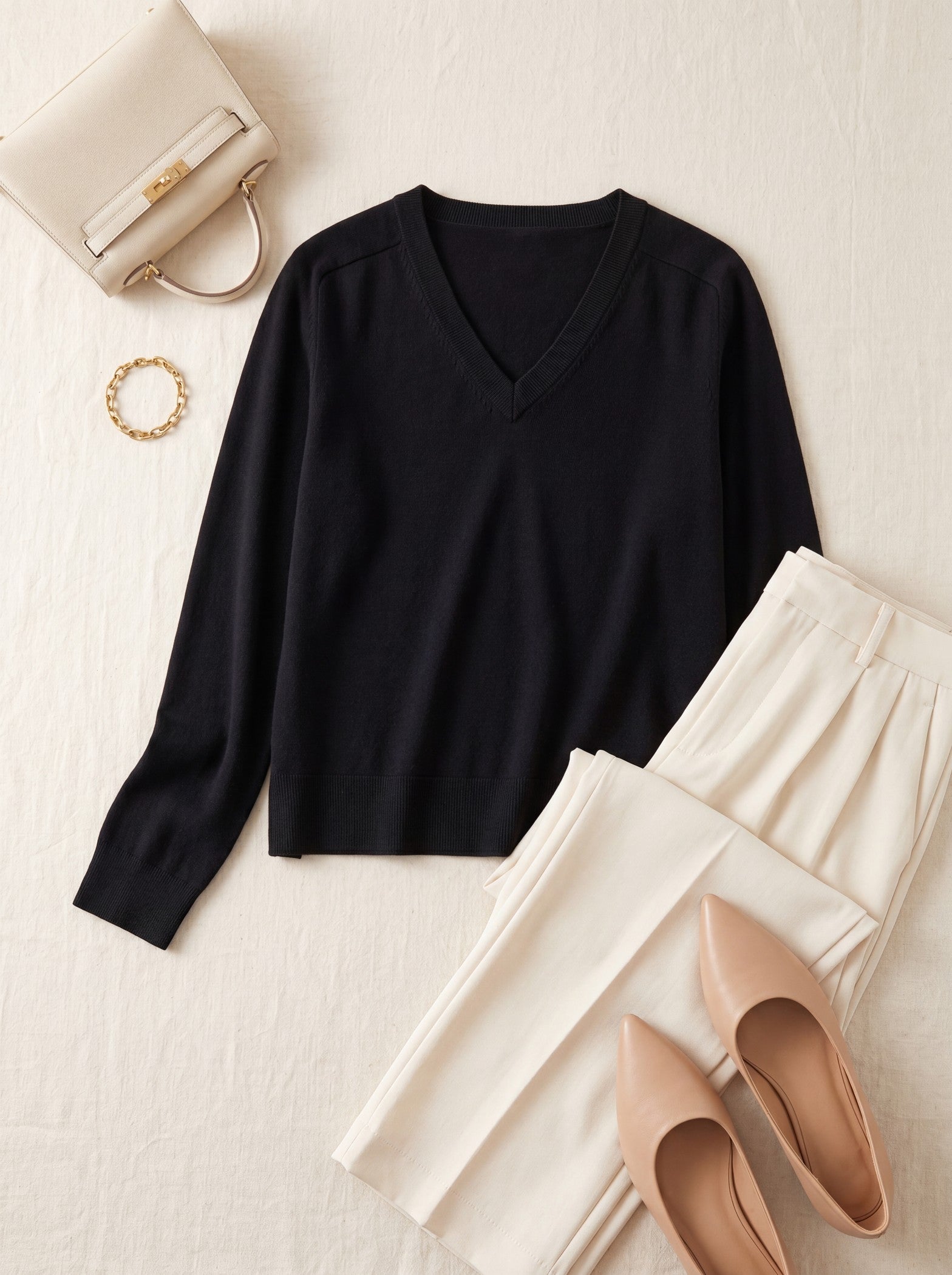 Women's V-Neck Wool Sweater — Black