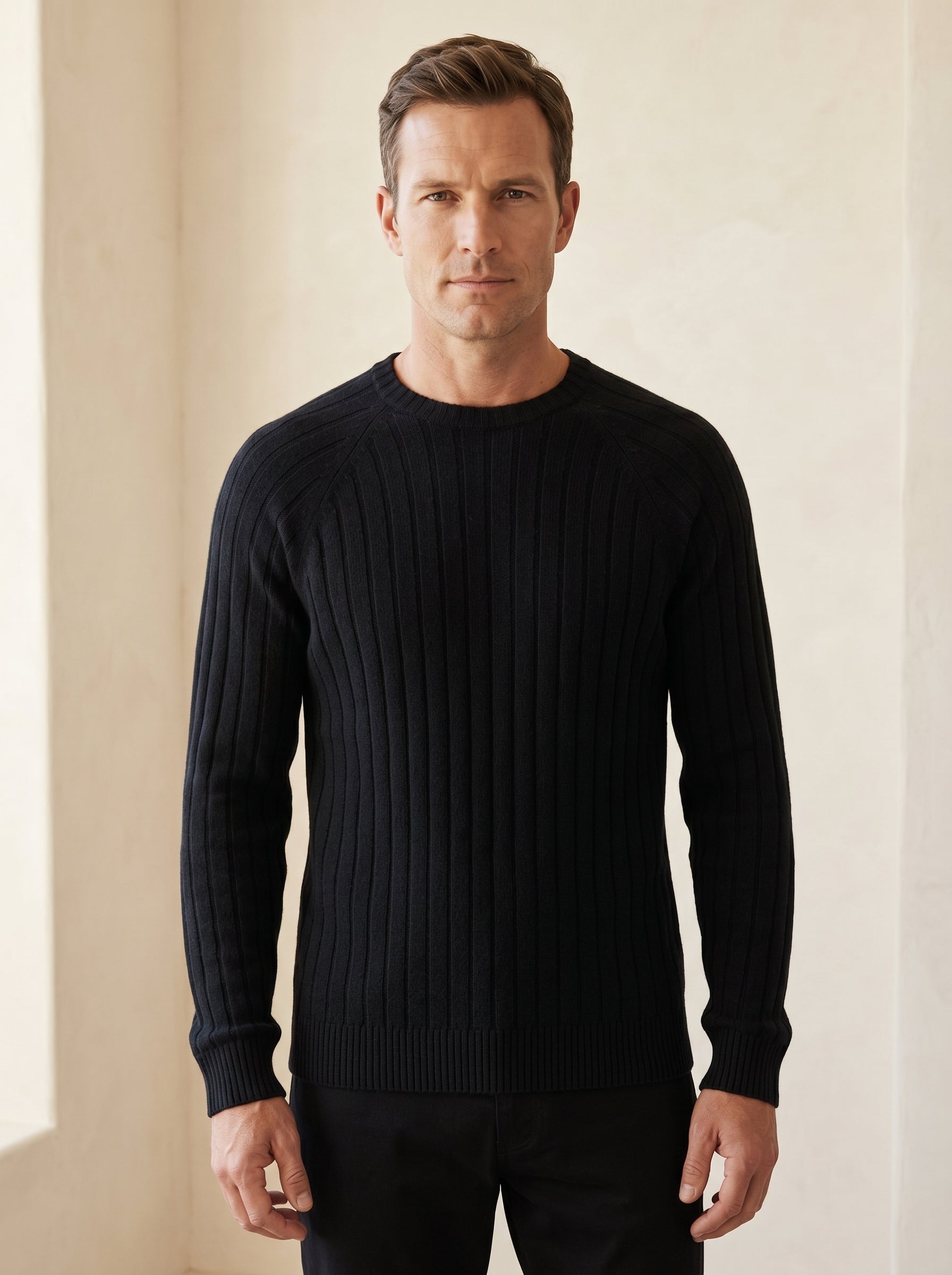 Men's Wool Crew Neck Pullover — Black