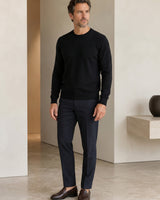 Essential Crew Neck Cashmere Sweater — Black