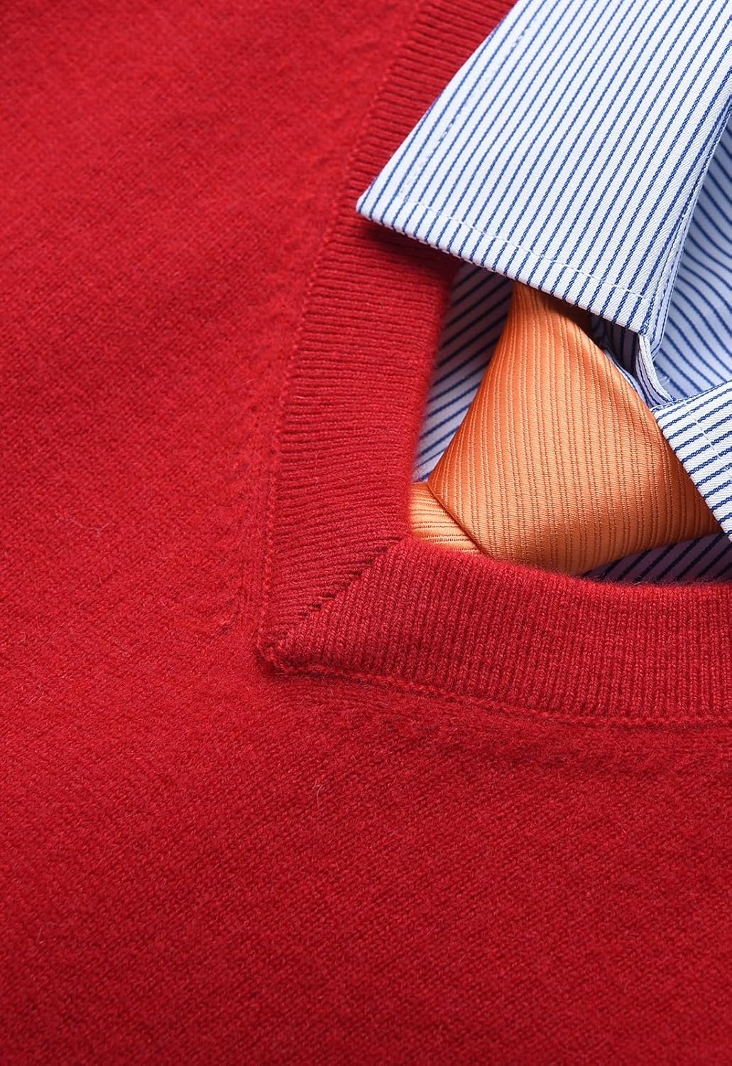 Men's V-Neck Cashmere Sweater — Red