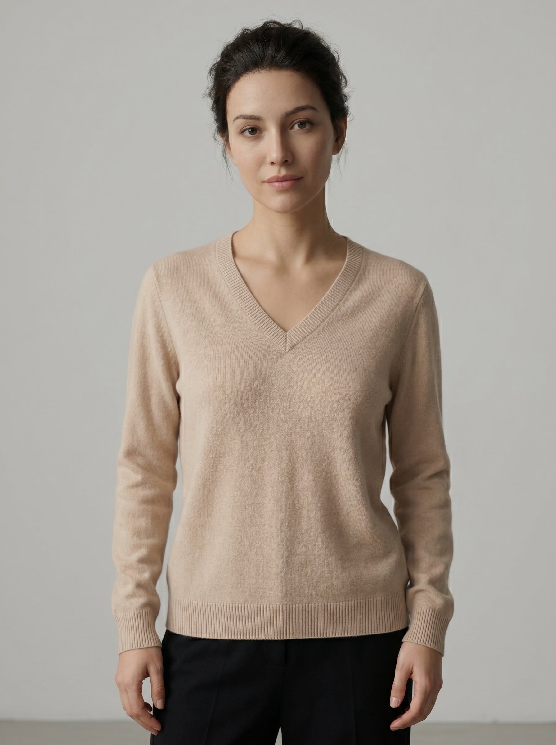 Women's Colorblock V-Neck Cashmere Sweater — Beige