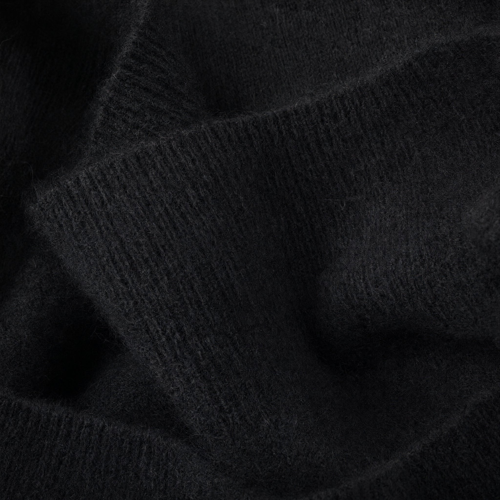 Women's V-Neck Cashmere Sweater - Black - detail