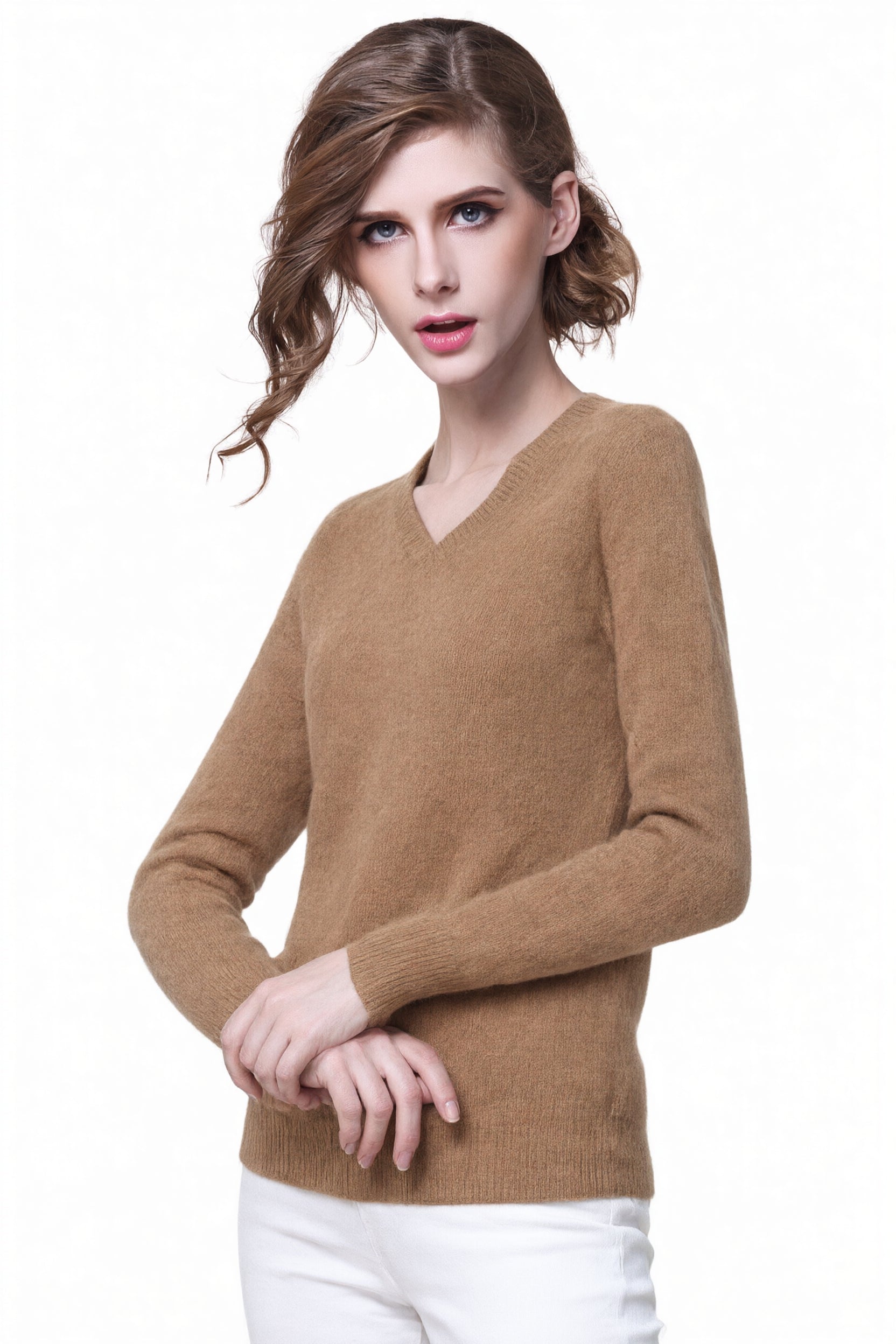 Women's V-Neck Cashmere Sweater - Brown - model