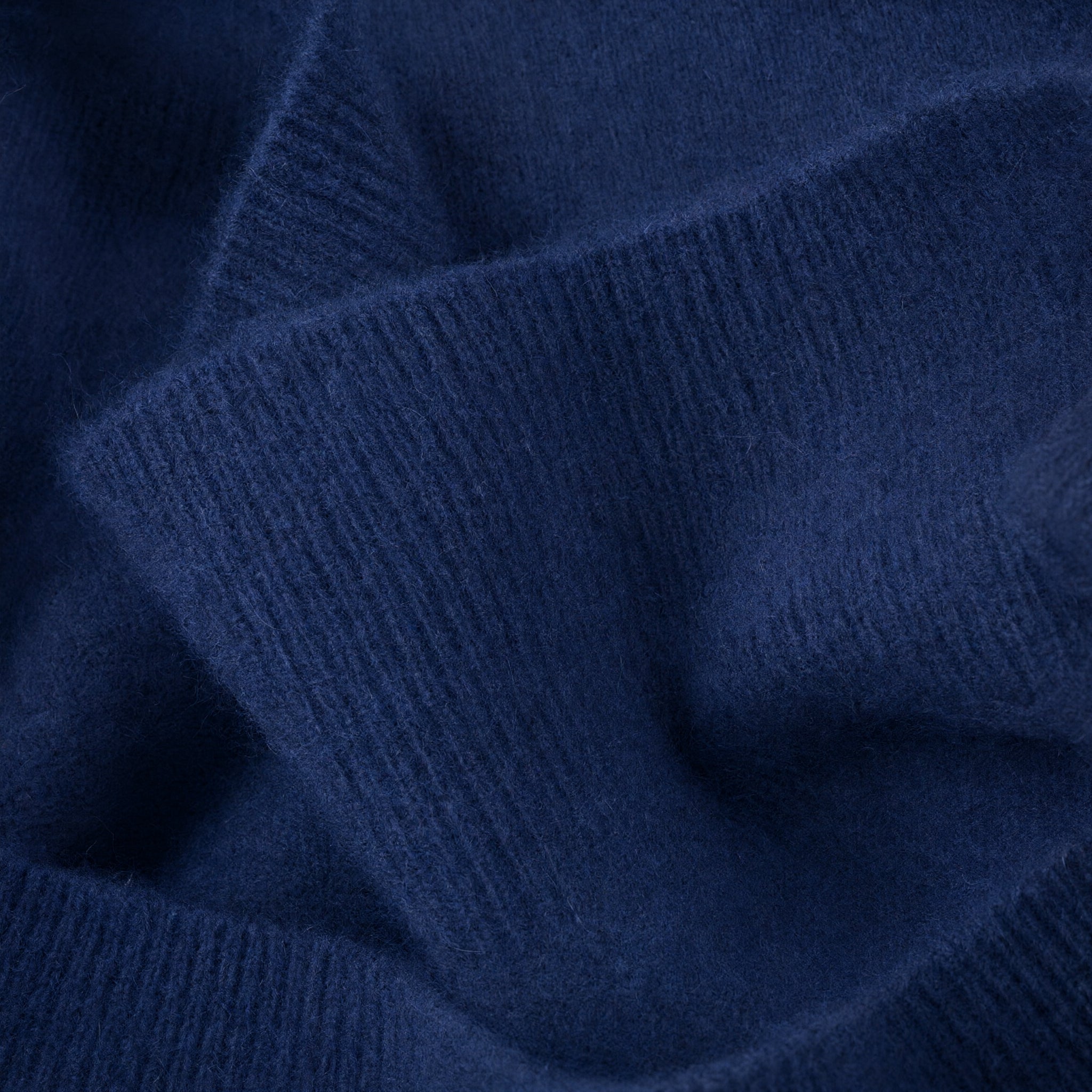 Women's V-Neck Cashmere Sweater - Dark blue - detail