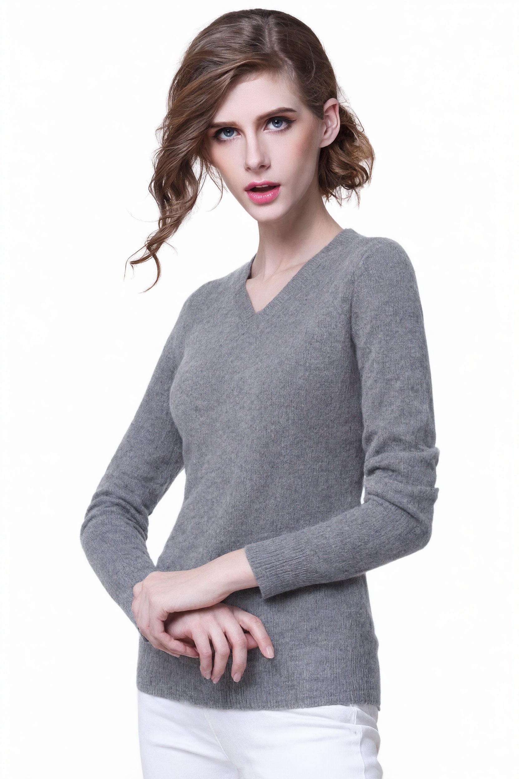 Women's V-Neck Cashmere Sweater - Grey - model