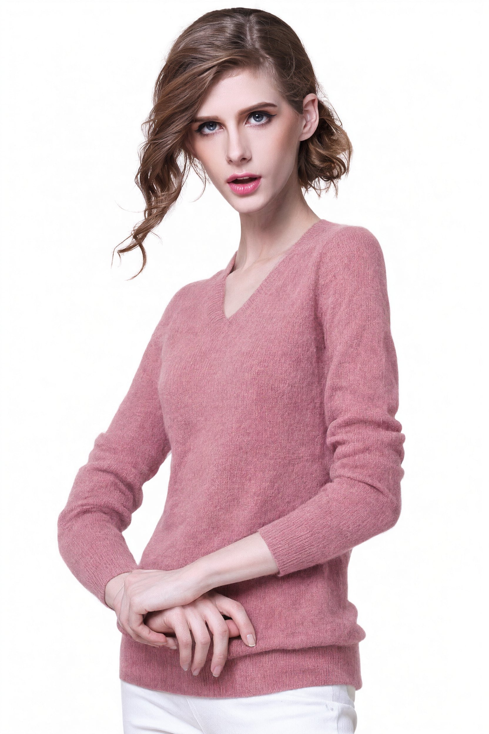 Women's V-Neck Cashmere Sweater - Pink - model