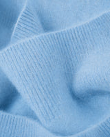 Women's V-Neck Cashmere Sweater - Sky blue - detail