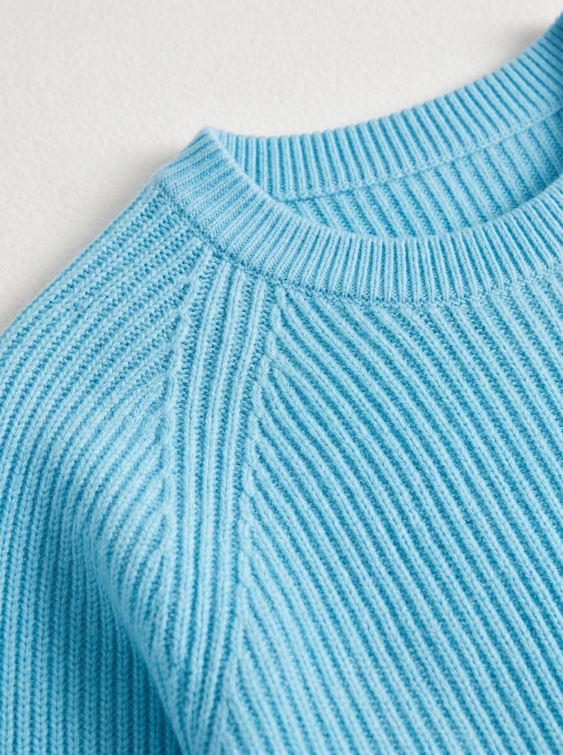 Women's Mid-Length Knit Cashmere Sweater — Sky blue