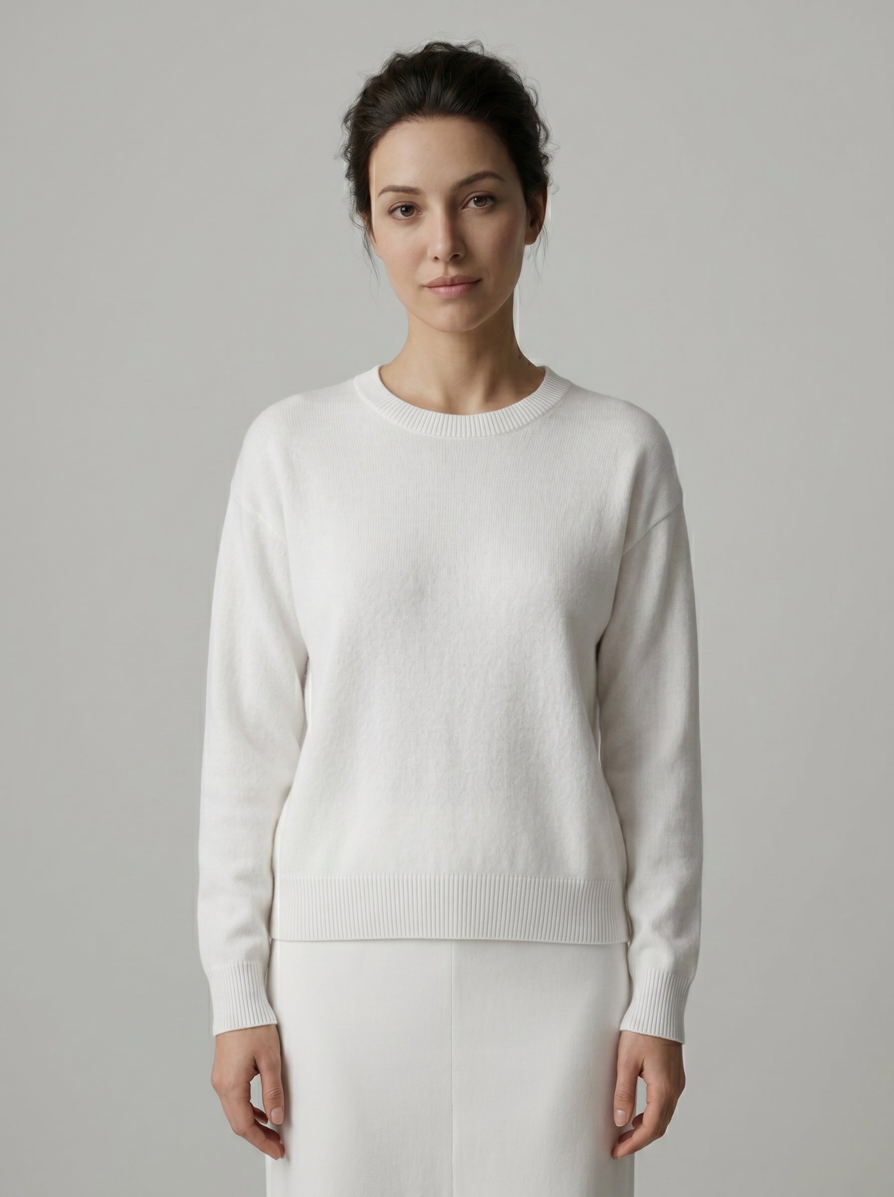 Women's Colorblock Crew Neck Cashmere Sweater — White