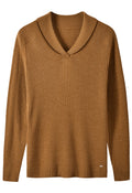 Pullover in maglia a trecce con collo a scialle